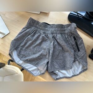 Lululemon Athletica Tracker Short 4”
